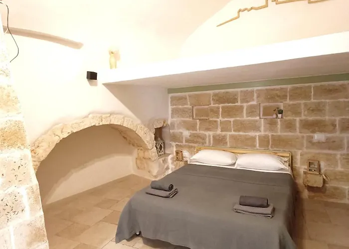 Minuetto 54 펜션 오스투니