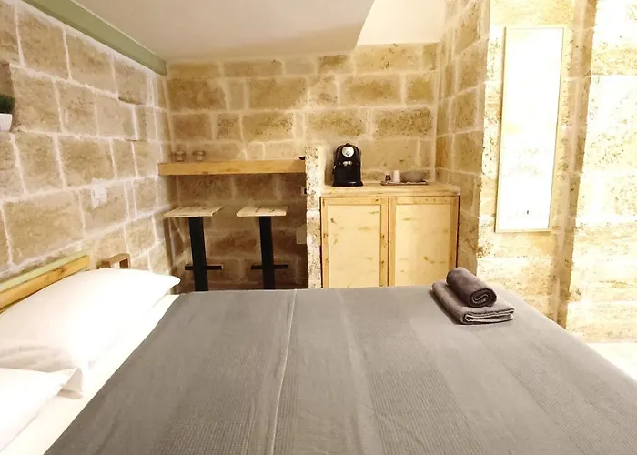 Minuetto 54 오스투니